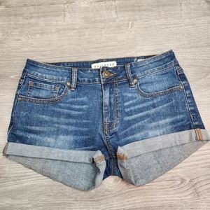 BULLHEAD DENIM CO. Jean Shorts Rolled Cuff Hem 5